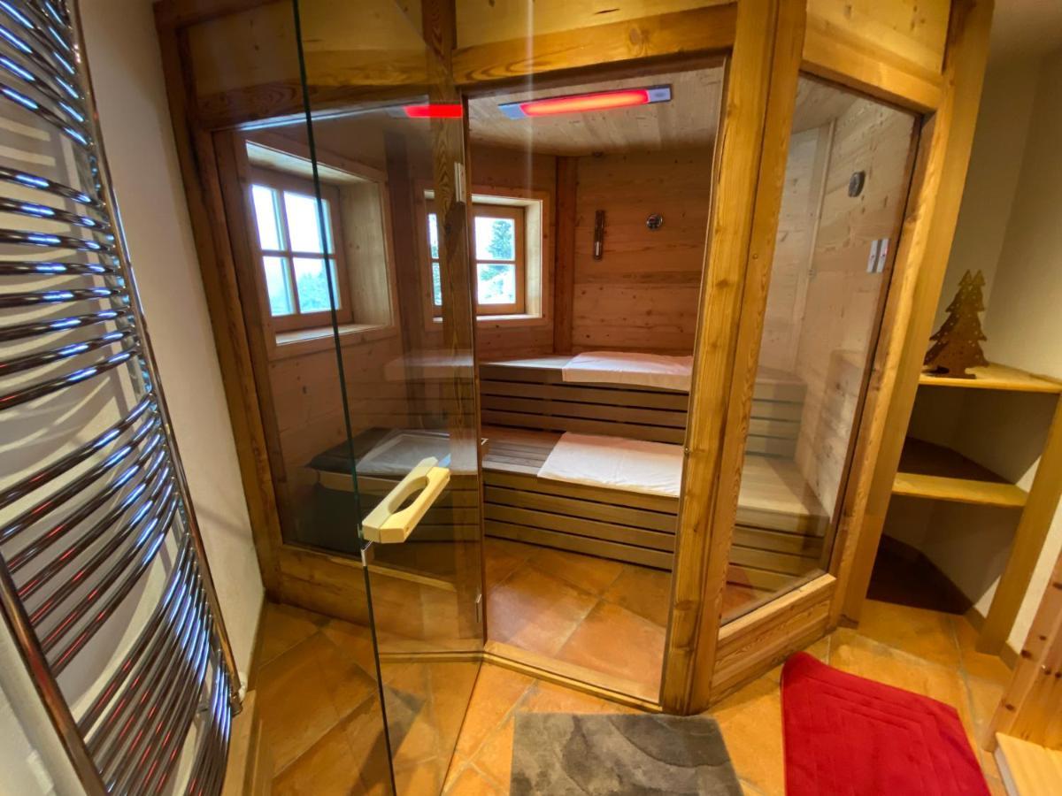 Luxus Chalet mit Wellness Hohentauern Exterior foto