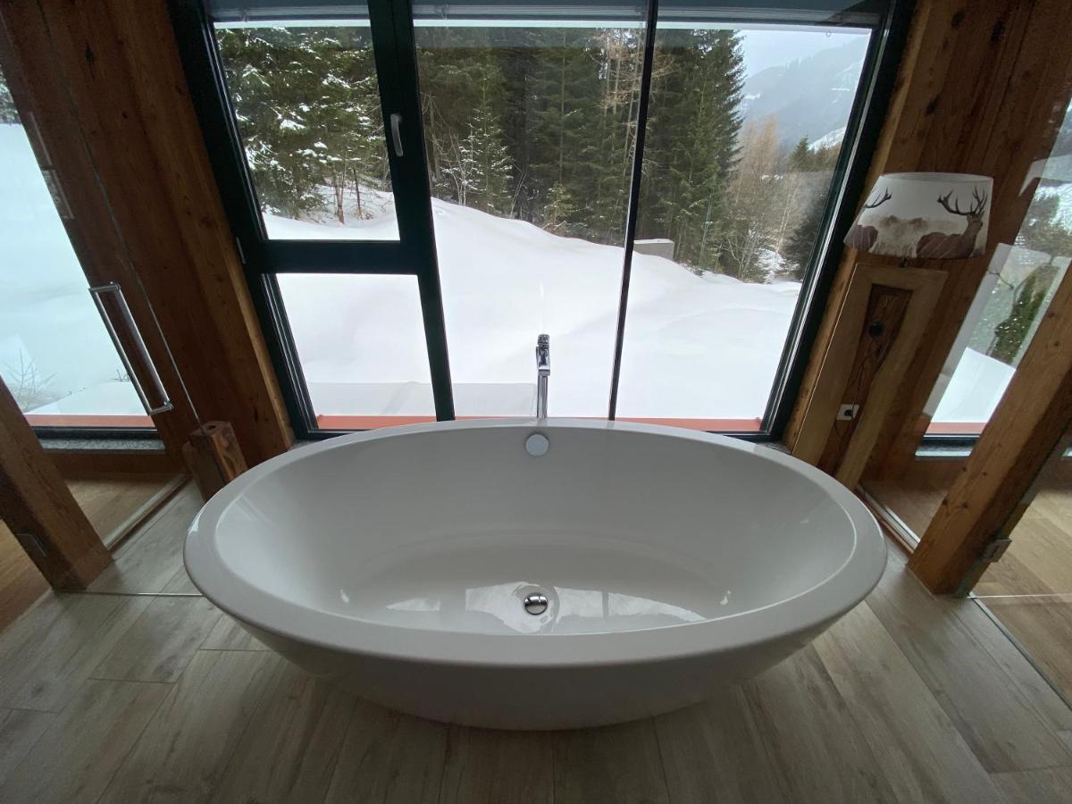 Luxus Chalet mit Wellness Hohentauern Exterior foto